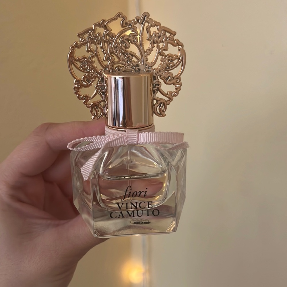 Vince comuto fiori